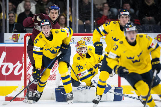 Goaltender Hugo Hävelid of Sweden