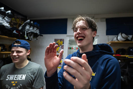 Bläddra bland fler bilder av 2024 IIHF World Junior Championship, Day 1, Sweden - Latvia