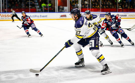 HV71s Robert Nardella