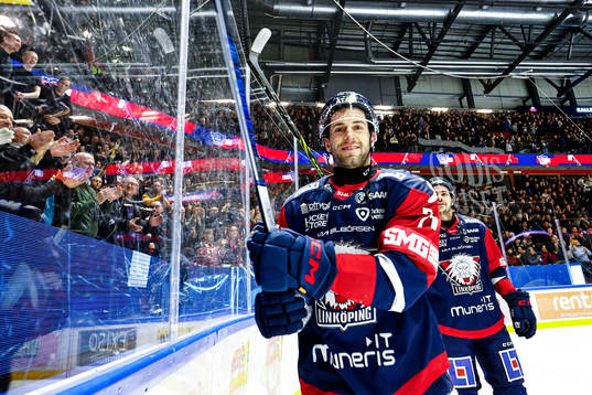Linköpings Taylor Leier jublar