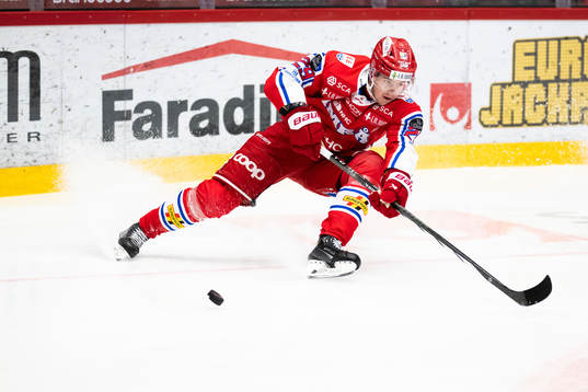 Timrås Filip Hållander