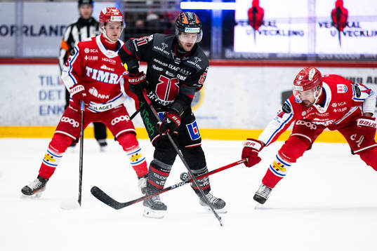 Örebros Ludvig Larsson och Timrås Tim Erixon