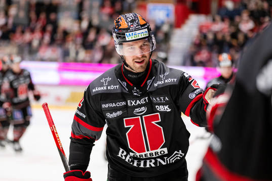 Örebros Rasmus Rissanen jublar