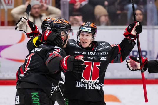 Örebros Rasmus Rissanen jublar