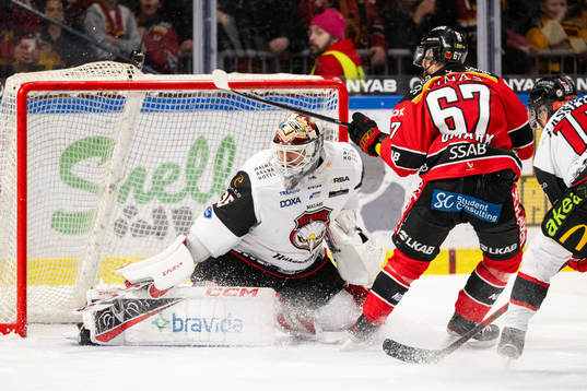 Luleås Linus Omark göra 1-0 bakom Malmö Redhawks