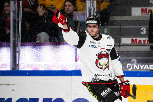 Malmö Redhawks Kim Rosdahl jublar