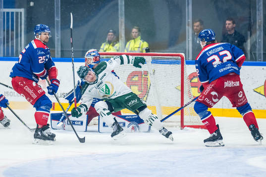 Oskarshamns Johannes Salmonsson och Färjestads Marcus