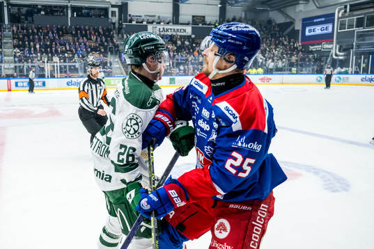Färjestads Joel Nyström och Oskarshamns Johannes