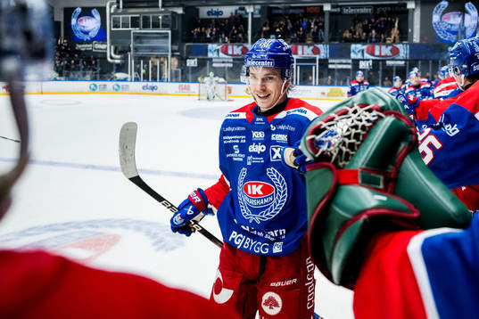Oskarshamns Lukas Jasek jublar