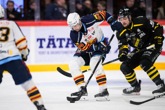 Djurgårdens Daniel Brodin och AIKs Branden Troock