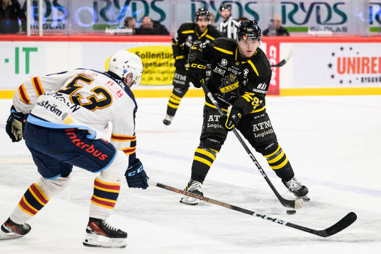 Djurgårdens David Blomgren och AIKs Zion Nybeck