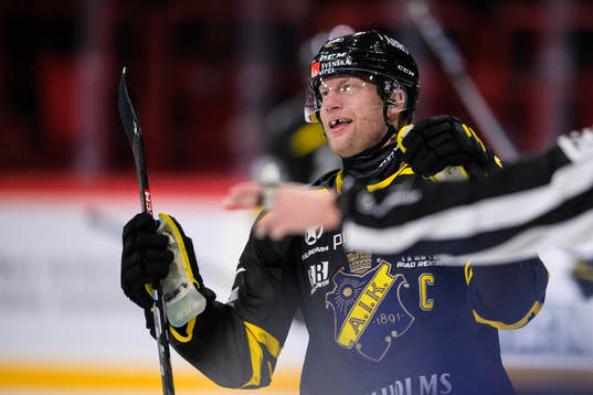 AIKs Richard Gynge jublar