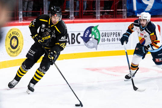 AIKs Oscar Nord och Djurgårdens Kevin Karlsson
