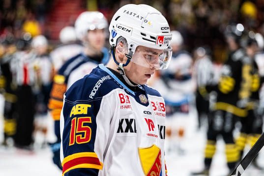 Djurgårdens Frederik Schlyter deppar