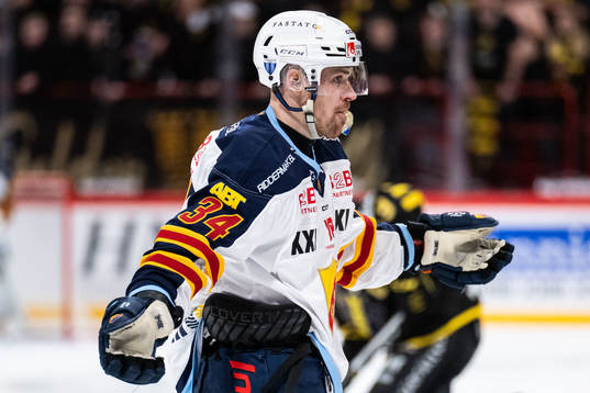 Djurgårdens Daniel Brodin reagerar