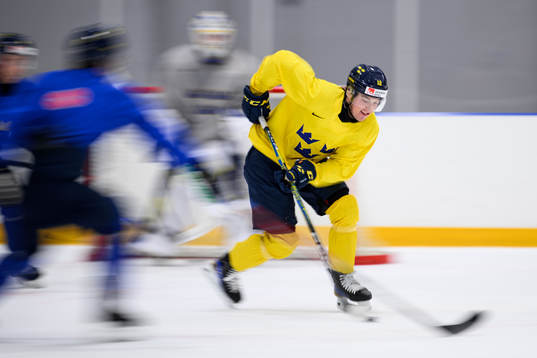Noah Östlund of Sweden at a practice session