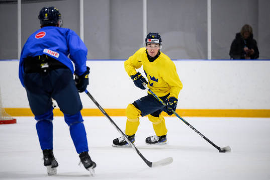 Noah Östlund of Sweden at a practice session