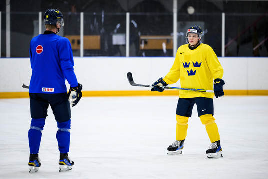 Filip Bystedt and Mattias Hävelid of Sweden at a practice