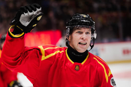 Brynäs Greg Scott jublar