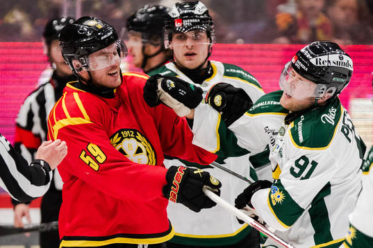 Brynäs Karlis Cukste och Östersunds Oscar Pettersson