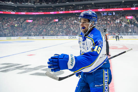 Leksands Max Veronneau jublar