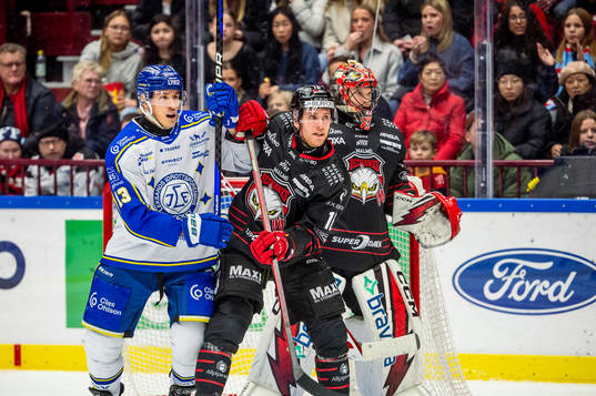 Leksands Jon Knuts mot Malmö Redhawks Matias Lassen och