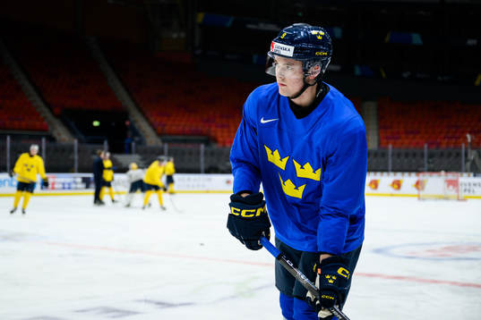 Theo Lindstein of Sweden at a practice session