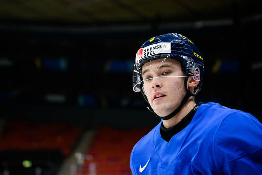 Theo Lindstein of Sweden at a practice session