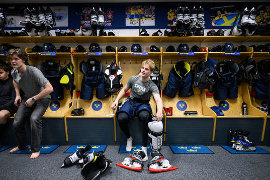 Tom Willander of Sweden in the dressing room