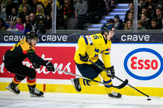 Michael Reich of Germany and David Edstrom of Sweden