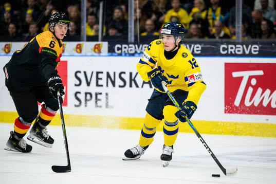 Michael Reich of Germany and Noah Östlund of Sweden