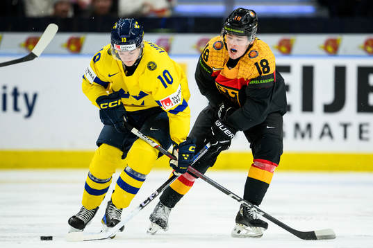 Fabian Wagner of Sweden and Luca Hauf of Germany