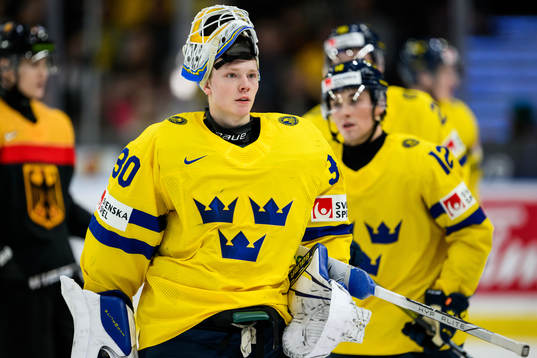 Goaltender Melker Thelin of Sweden