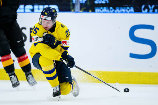 Otto Stenberg of Sweden