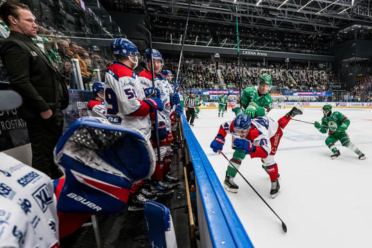 Rögles Adam Tambellini och Oskarshamns Johan Johnsson