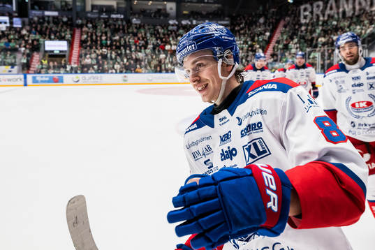 Oskarshamns Lukas Jasek jublar