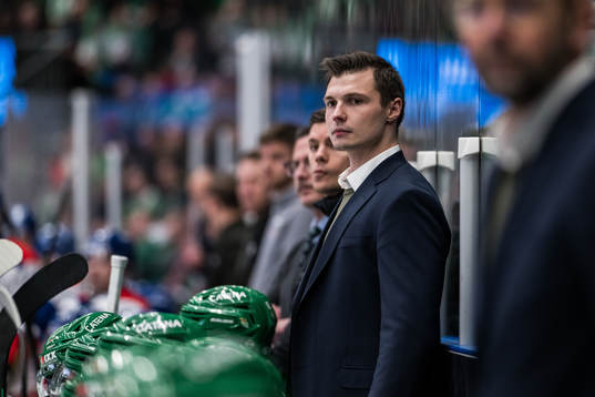Rögles assisterande tränare Max Bohlin