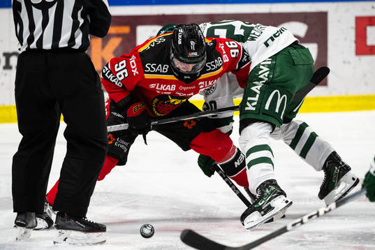 Luleås Pontus Andreasson och Färjestads Marcus Westfält