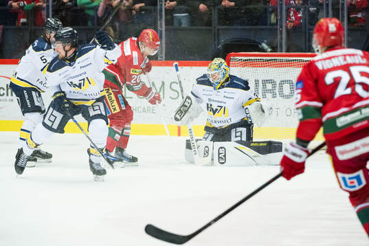 HV71s målvakt Joni Ortio