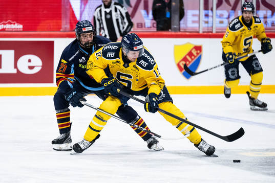 Djurgårdens Linus Eriksson och Södertäljes Viktor