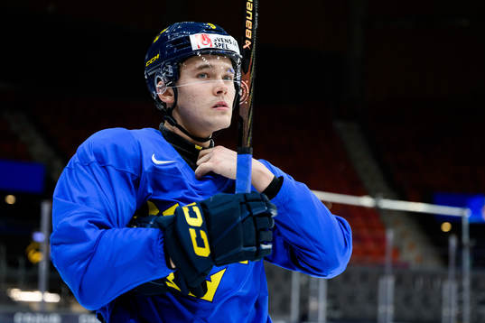 Theo Lindstein of Sweden at a practice session