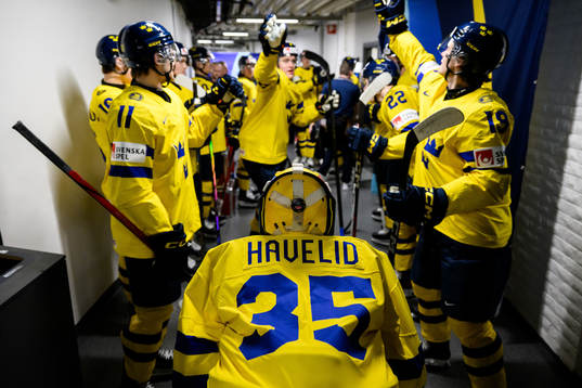 Goaltender Hugo Hävelid of Sweden