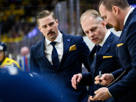 Head coach Magnus Hävelid with assistant coaches Gereon