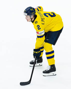 Elias Pettersson of Sweden