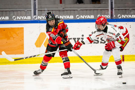 Luleås Noora Tulus och Modos Ebba Hedqvist