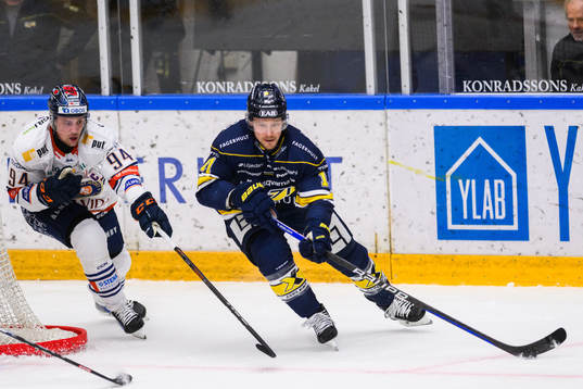 Växjös Joel Persson och HV71s Simon Önerud
