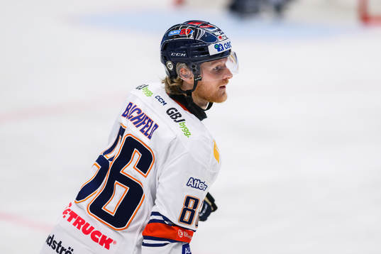 Växjös Joachim Blichfeld  jublar