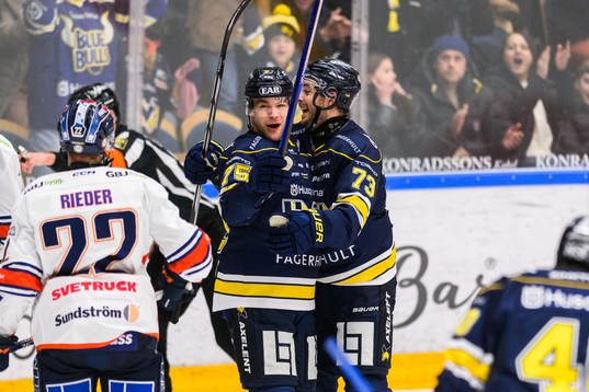 HV71s Radan Lenc jublar