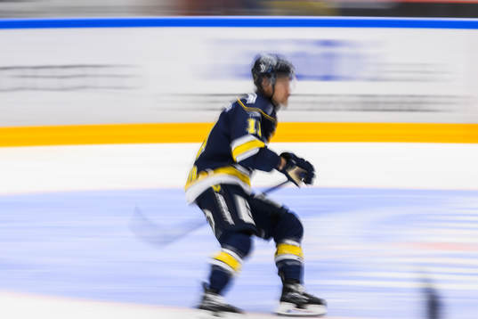 HV71s Simon Önerud