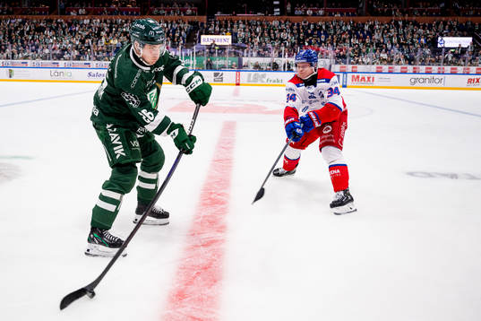 Färjestads Joel Nyström och Oskarshamns Olli Palola